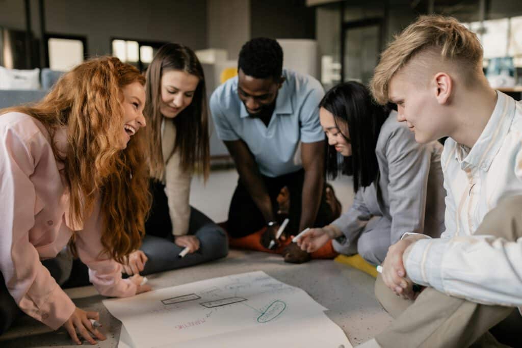 UHLMANN PR I Brainstorming_pexels-a-darmel-7710205